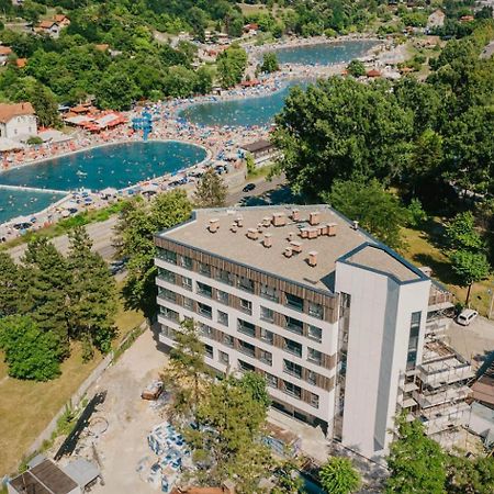 Muki Park lake Tuzla Bagian luar foto